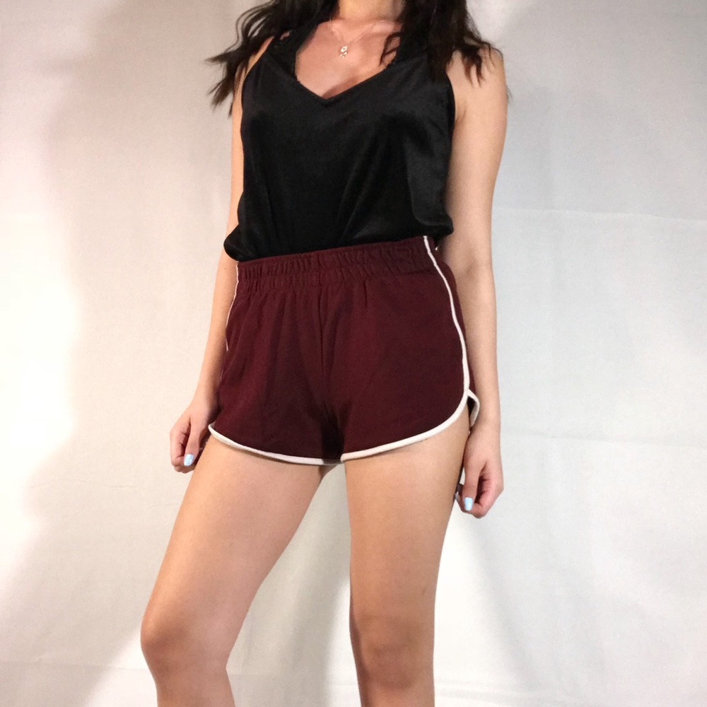 mossimo supply co. maroon shorts for summer :)